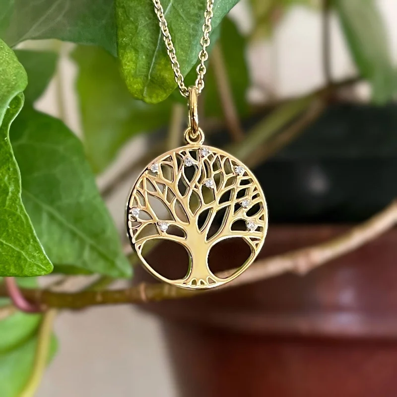 Leaf design necklaces-Tree of Diamonds Necklace