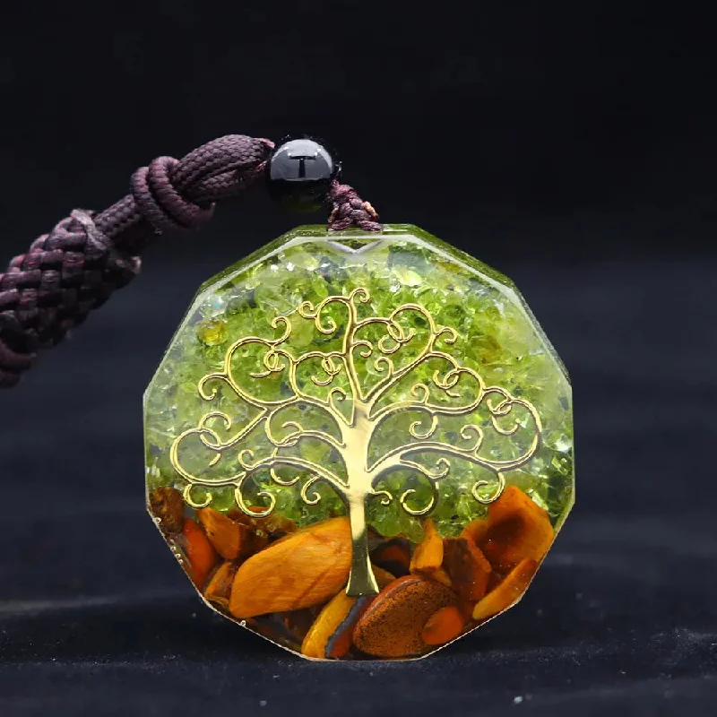 Keepsake photo necklaces-Olivine Tree Of Life Chakra Orgonite Pendant