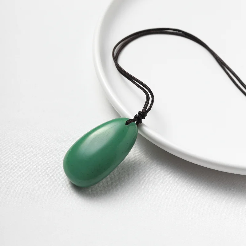 Uneven design necklaces-Green Aventurine Drop Necklace