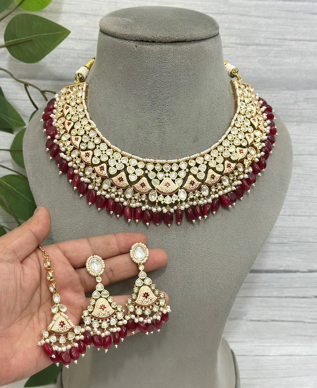 Dot stud earrings-Red Indian Wedding Choker Earrings Maangtika Set, Red Indian Jewellery Set, Pakistani Choker Set, Celebrity Choker Jewelry Set