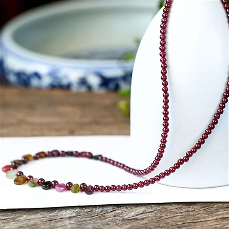 Endless knot necklaces-Handmade Boho Red Garnet Necklace