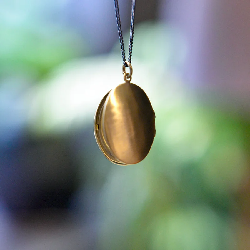 Flat chain necklaces-Vintage Large Locket Necklace Brushed Brass