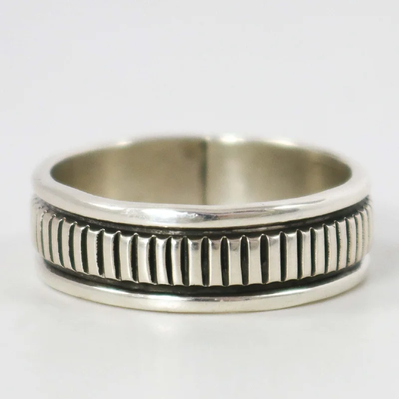 Retro lock rings-Stamped Silver Ring