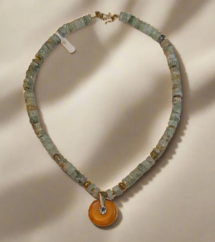 Threaded lace necklaces-Necklace with Aquamarine gemstones, Amber medallion with diamonds and gold 18k elements